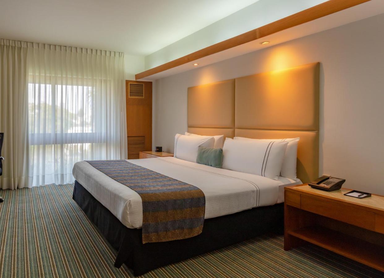 Sonesta El Olivar 5*
