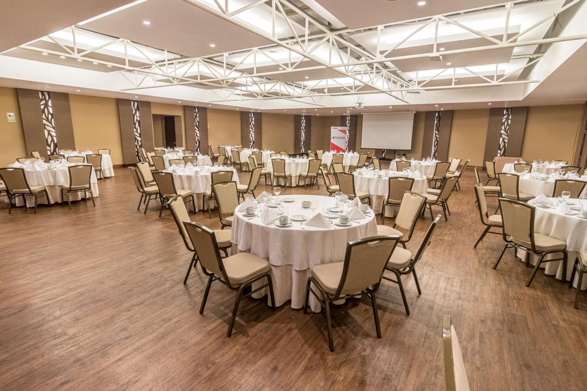 Sonesta El Olivar 5* Lima